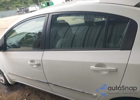 2012 Nissan Sentra 2.0 S z USA, uszkodzony, nr VIN 3N1AB6AP4CL774548